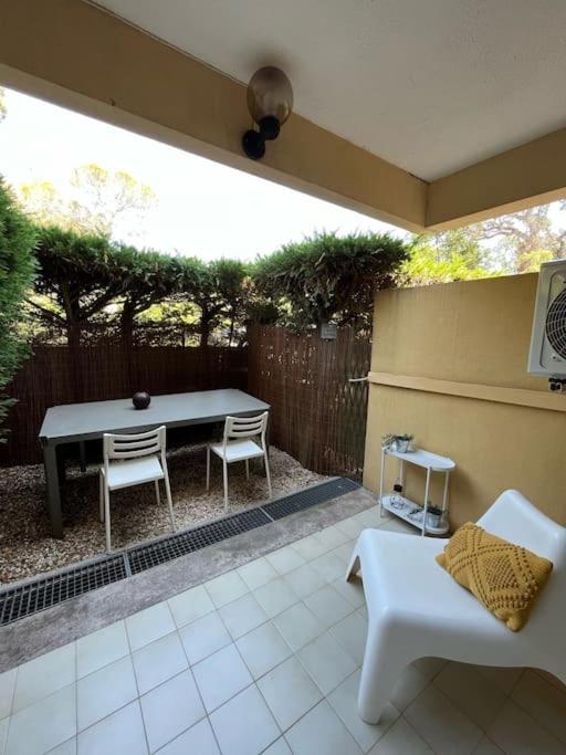 Studio Bord De Mer Boulouris A Saint Raphael Luaran gambar