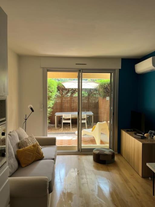 Studio Bord De Mer Boulouris A Saint Raphael Luaran gambar